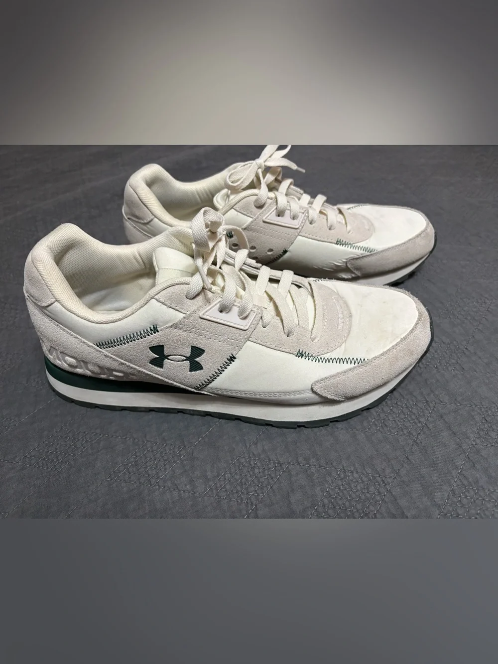 Under Armour Men's White Athletic Shoes Sneakers